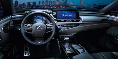 Интерьер Lexus ES