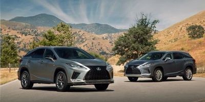 Lexus RX обновили для нового года